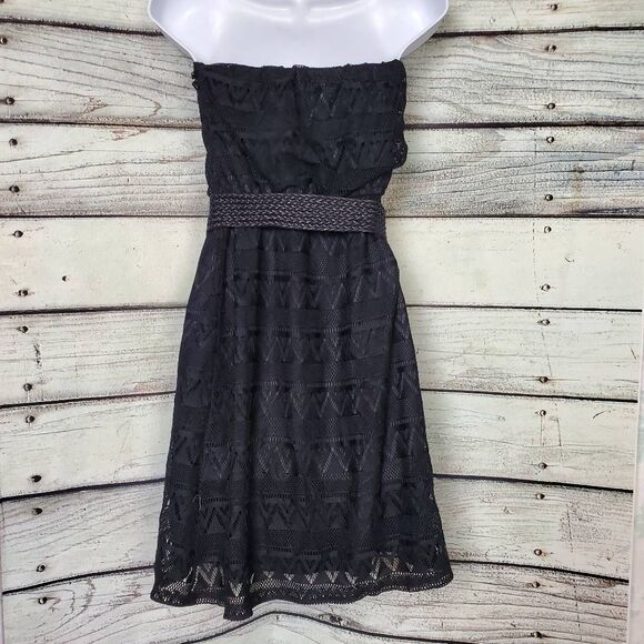 Vanity Women’s Black Strapless Crochet Overlay Dress w/ Belt Size M - Picture 4 of 6